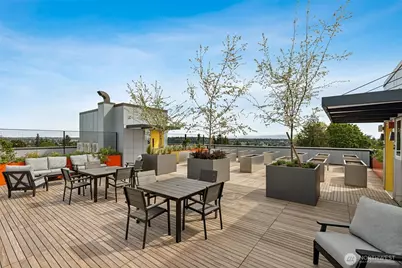 5819 Phinney Avenue N #505, Seattle, WA 98103 - Photo 14