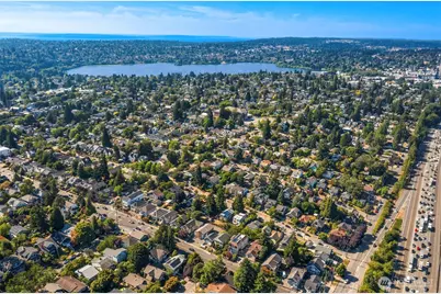 332 NE 50th Street, Seattle, WA 98105 - Photo 18