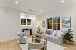 9549 Evanston Ave N, Seattle, WA 98103 - Photo 10