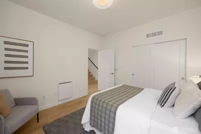 3920 B S Juneau Street, Seattle, WA 98118 - Photo 2