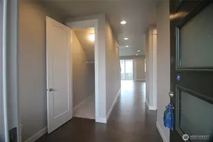 8232 37th Pl NE, Marysville, WA 98270 - Photo 4