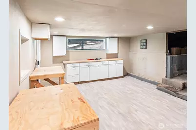 8233 NE 169th Street, Kenmore, WA 98028 - Photo 24