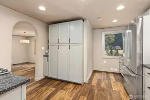 8233 NE 169th St, Kenmore, WA 98028 - Photo 10