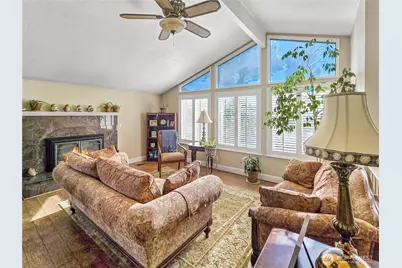 178 NW Captain Court, Oak Harbor, WA 98277 - Photo 4