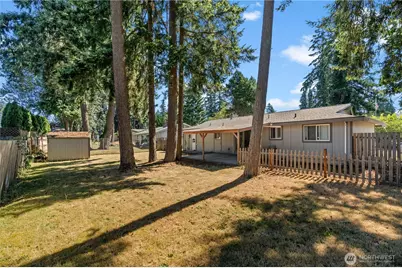 19320 Crescent Drive E, Spanaway, WA 98387 - Photo 18