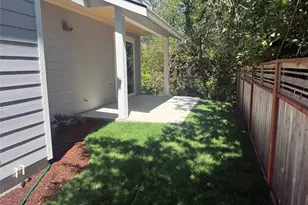 607 Illinois St, Bellingham, WA 98225 - Photo 8