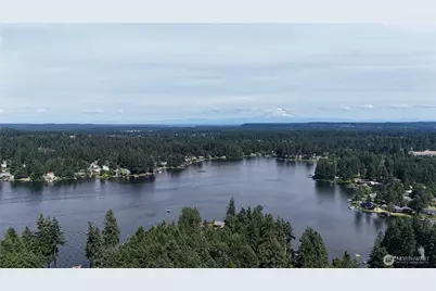3901 Long Lake Dr SE, Lacey, WA 98503 - Photo 2