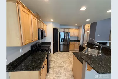 8428 Veterans Drive SW, Lakewood, WA 98498 - Photo 4