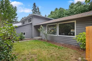 2620 170th St SE, Bothell, WA 98012 - Photo 2