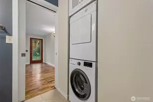 627 SW 106th St, Seattle, WA 98146 - Photo 18