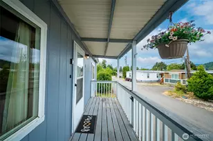 4045 49th Ave SW, Olympia, WA 98512 - Photo 2