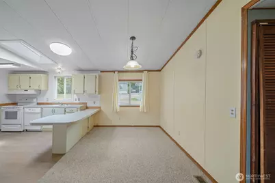 4045 49th Avenue SW #14, Olympia, WA 98512 - Photo 6