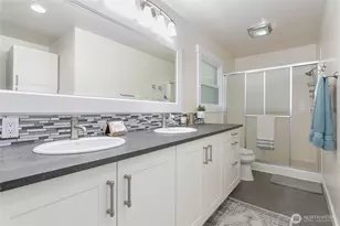 997 W Larson Rd, Bellingham, WA 98226 - Photo 24