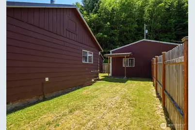 8342 112 Highway, Sekiu, WA 98381 - Photo 32