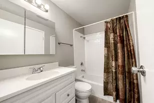 17109 NE 45th St, Redmond, WA 98052 - Photo 10