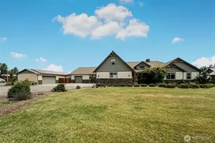 618 Ell Rd, Camano Island, WA 98282 - Photo 2
