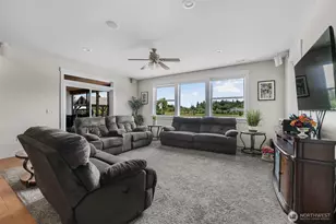 618 Ell Rd, Camano Island, WA 98282 - Photo 12