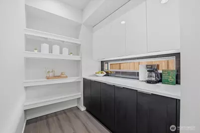 16005 57th Avenue W, Edmonds, WA 98026 - Photo 10