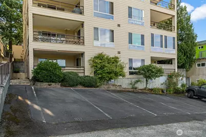 2811 14th W #101, Seattle, WA 98119 - Photo 26