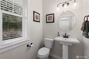 17813 77th St E, Bonney Lake, WA 98391 - Photo 16