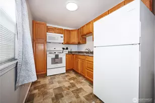 136 First St, Sumas, WA 98295 - Photo 12