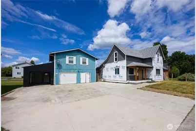 136 First Street, Sumas, WA 98295 - Photo 2