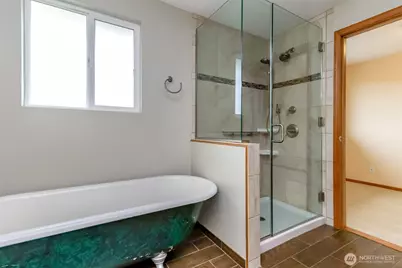 4992 31st Street NE, Tacoma, WA 98422 - Photo 18