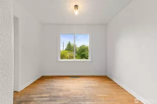 1510 N Tyler St, Tacoma, WA 98406 - Photo 8