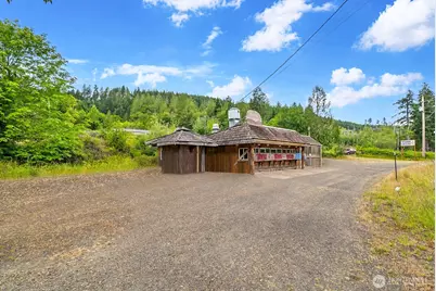 21391 N US Hwy 101, Shelton, WA 98584 - Photo 8