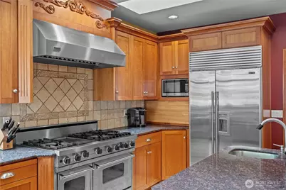 2110 43rd Street SE, Puyallup, WA 98372 - Photo 6