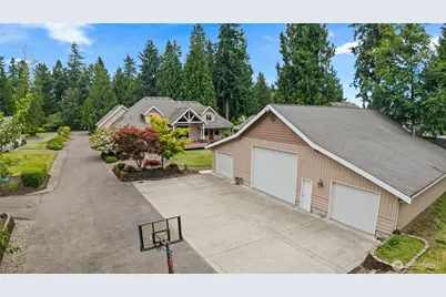 2110 43rd Street SE, Puyallup, WA 98372 - Photo 2