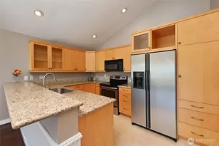 2636 22nd Ave W, Seattle, WA 98199 - Photo 10