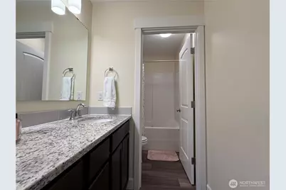 10705 36th Street E, Edgewood, WA 98372 - Photo 28