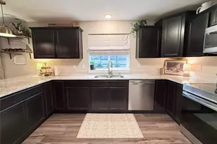 10705 36th St E, Edgewood, WA 98372 - Photo 6