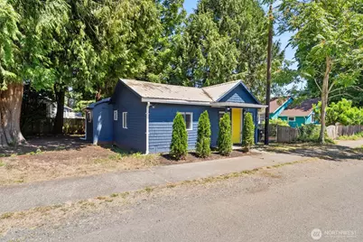 1814 Garfield Avenue NW, Olympia, WA 98502 - Photo 2