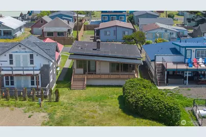 30 Second Street S, Pacific Beach, WA 98571 - Photo 4