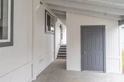 600 NE Saturn Lane, Bremerton, WA 98311 - Photo 20