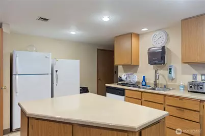 600 NE Saturn Lane, Bremerton, WA 98311 - Photo 26