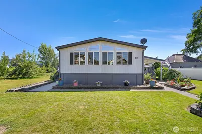 219 Mitchell Street, Sumas, WA 98295 - Photo 22
