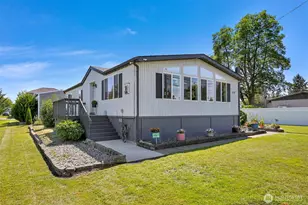 219 Mitchell St, Sumas, WA 98295 - Photo 1