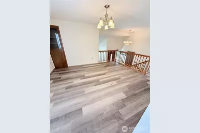 5010 84th Avenue W, University Place, WA 98467 - Photo 8