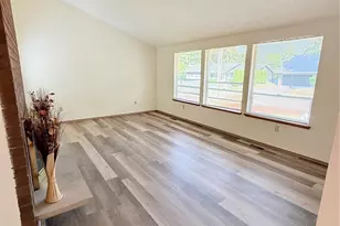 5010 84 Ave W, University Place, WA 98467 - Photo 6