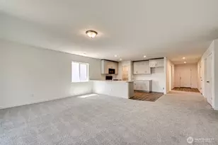 2008 Henderson Wy, Longview, WA 98632 - Photo 8
