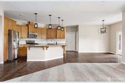 2749 SW Fairway Point Drive, Oak Harbor, WA 98277 - Photo 10