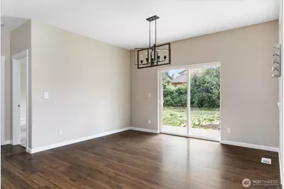 2749 SW Fairway Point Drive, Oak Harbor, WA 98277 - Photo 8