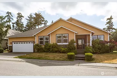 2749 SW Fairway Point Drive, Oak Harbor, WA 98277 - Photo 1