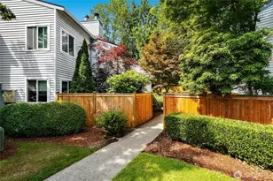 12680 NE 10th Pl, Bellevue, WA 98005 - Photo 32
