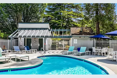 12680 NE 10th Place #B103, Bellevue, WA 98005 - Photo 36