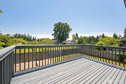 12705 6th Avenue E, Tacoma, WA 98445 - Photo 30