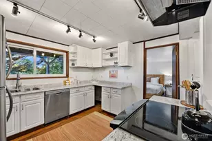 23321 75th Ave W, Edmonds, WA 98026 - Photo 30